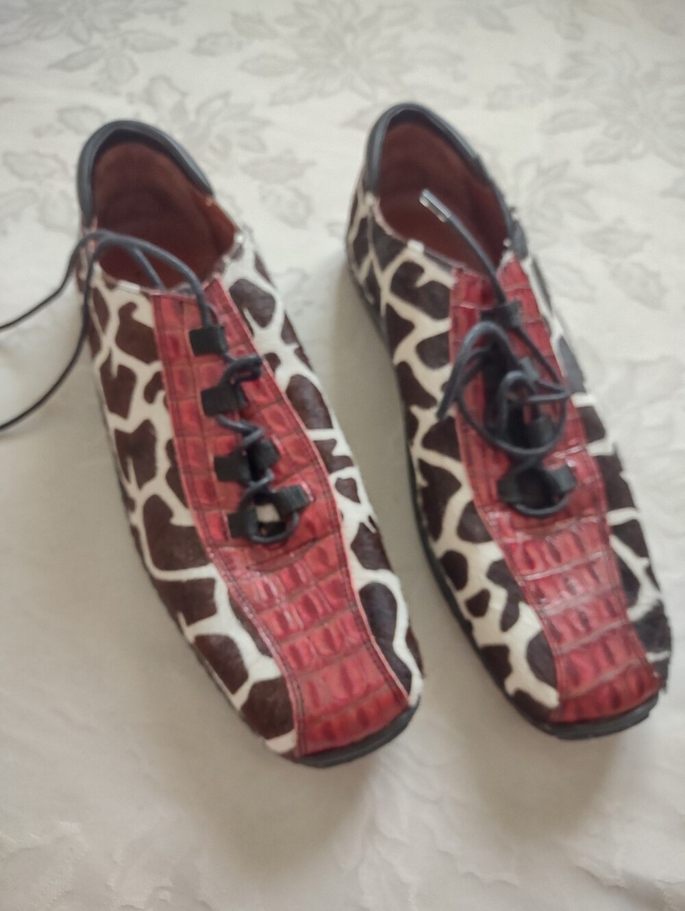 Sport Donald Pliner Made In Italy Calf Hair Giraffe Sneakers Laced Shoes